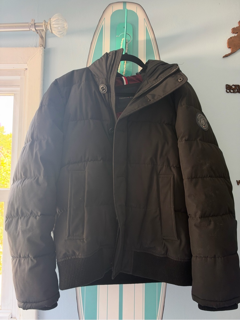 Tommy Hilfiger Men's Black Hooded Puffer Jacket
